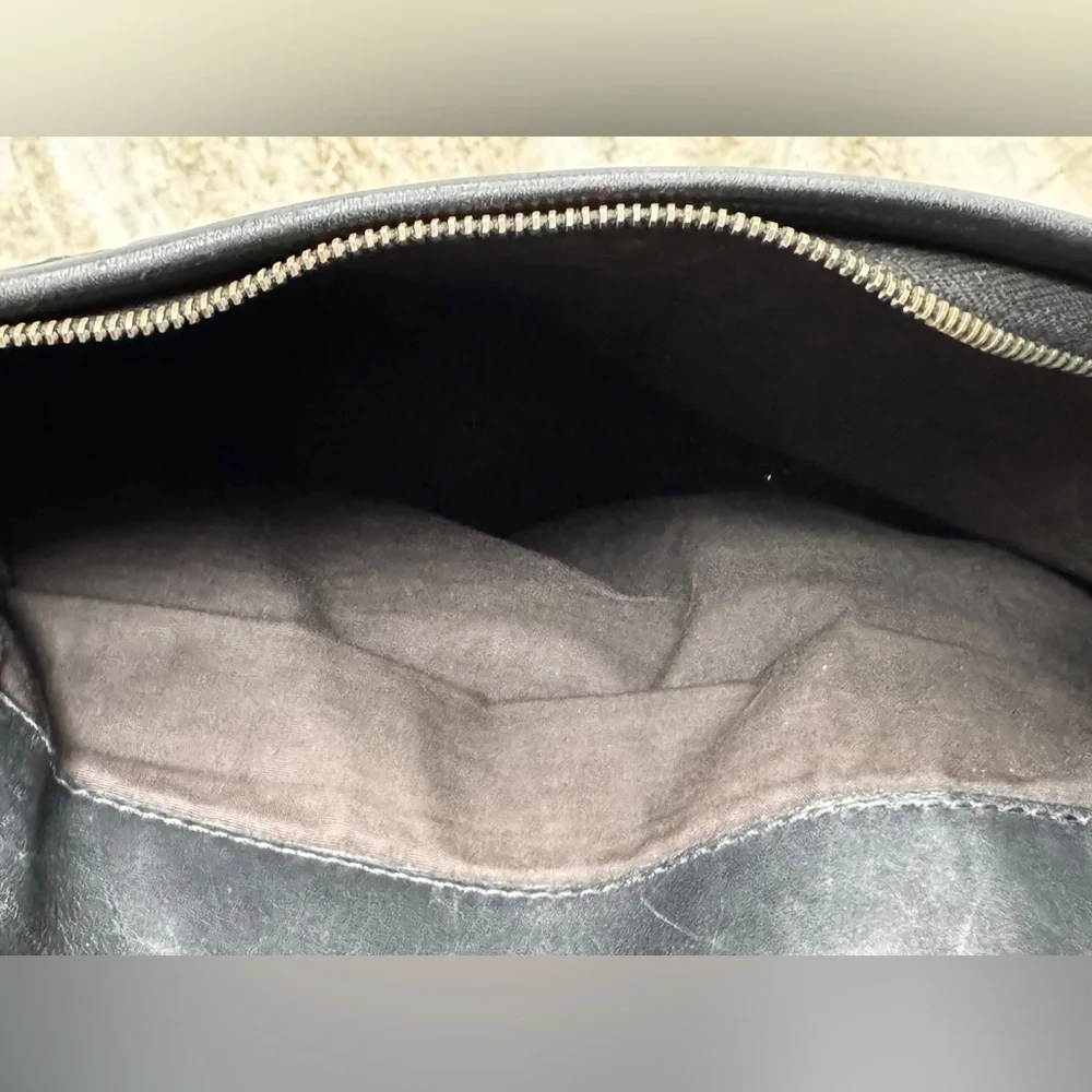 Bottega Veneta Briefcase Intrecciato Envelope Black Woven leather business bag